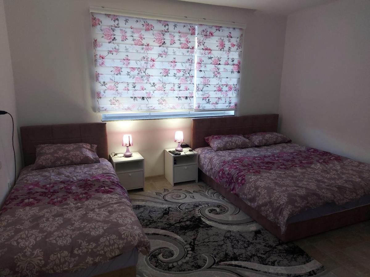 Lovely, Neat And Quite Apartment Dalia, Private Parking Saraybosna Dış mekan fotoğraf