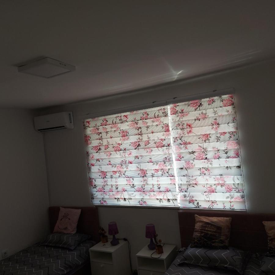 Lovely, Neat And Quite Apartment Dalia, Private Parking Saraybosna Dış mekan fotoğraf